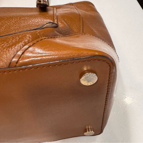 Michael Kors Aria Leather Top Zip Large Tote Handbag Tan/Brown - Picture 8 of 16